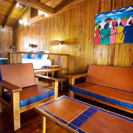 Mango Inn Resort Útila Eksteriør billede