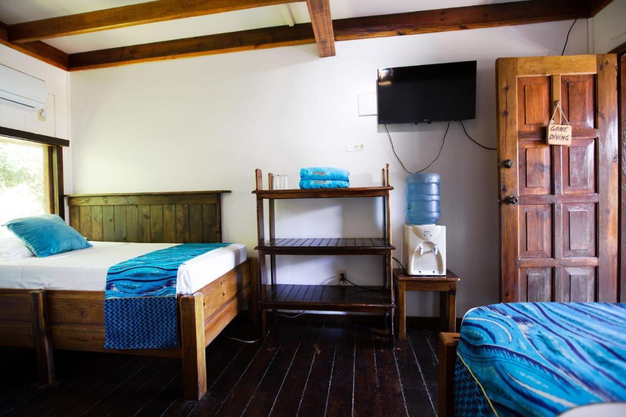 Mango Inn Resort Útila Eksteriør billede